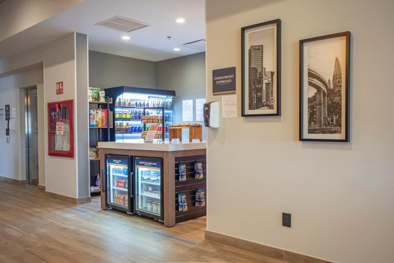 Candlewood Suites - Guadalajara Galerias By Ihg Zapopan Exteriör bild