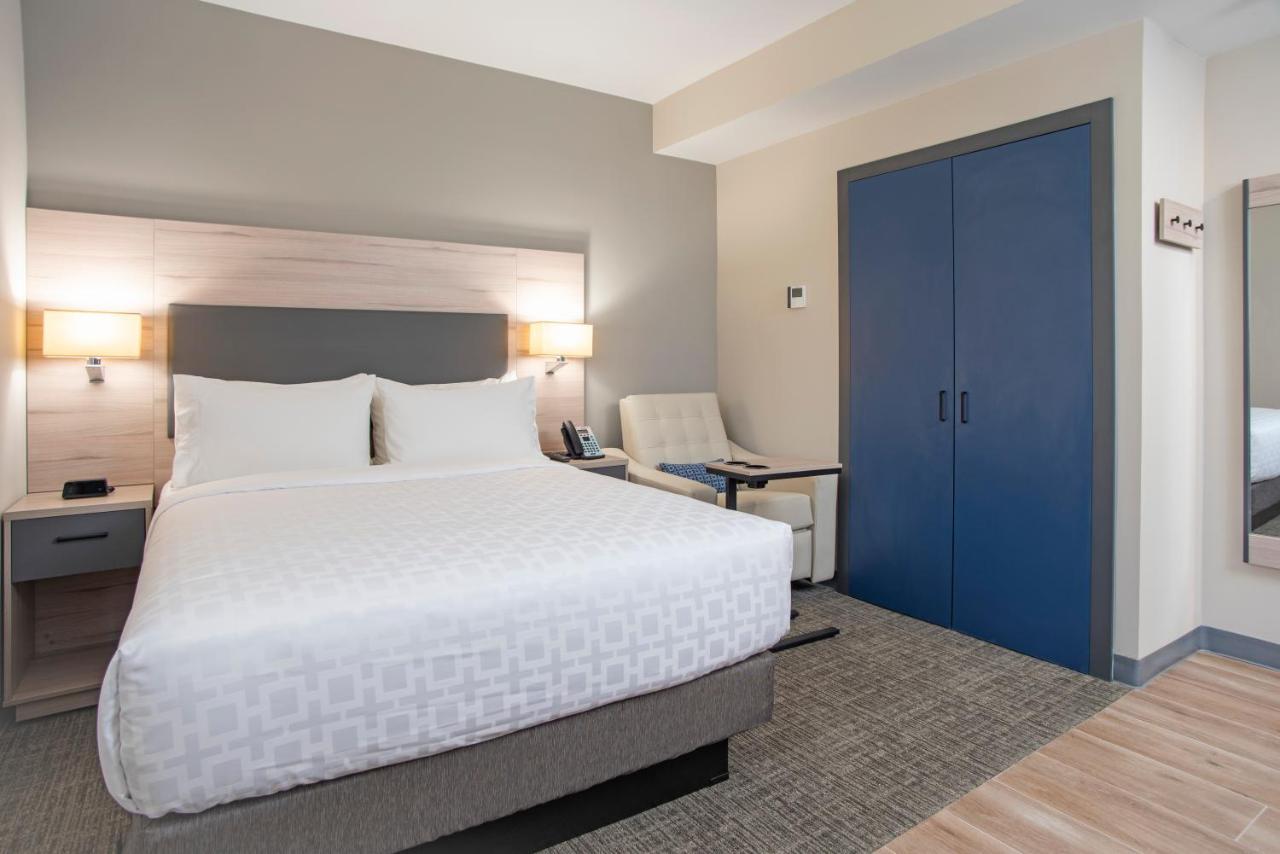 Candlewood Suites - Guadalajara Galerias By Ihg Zapopan Exteriör bild