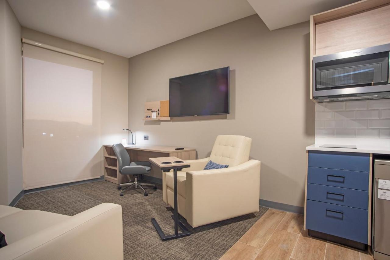 Candlewood Suites - Guadalajara Galerias By Ihg Zapopan Exteriör bild