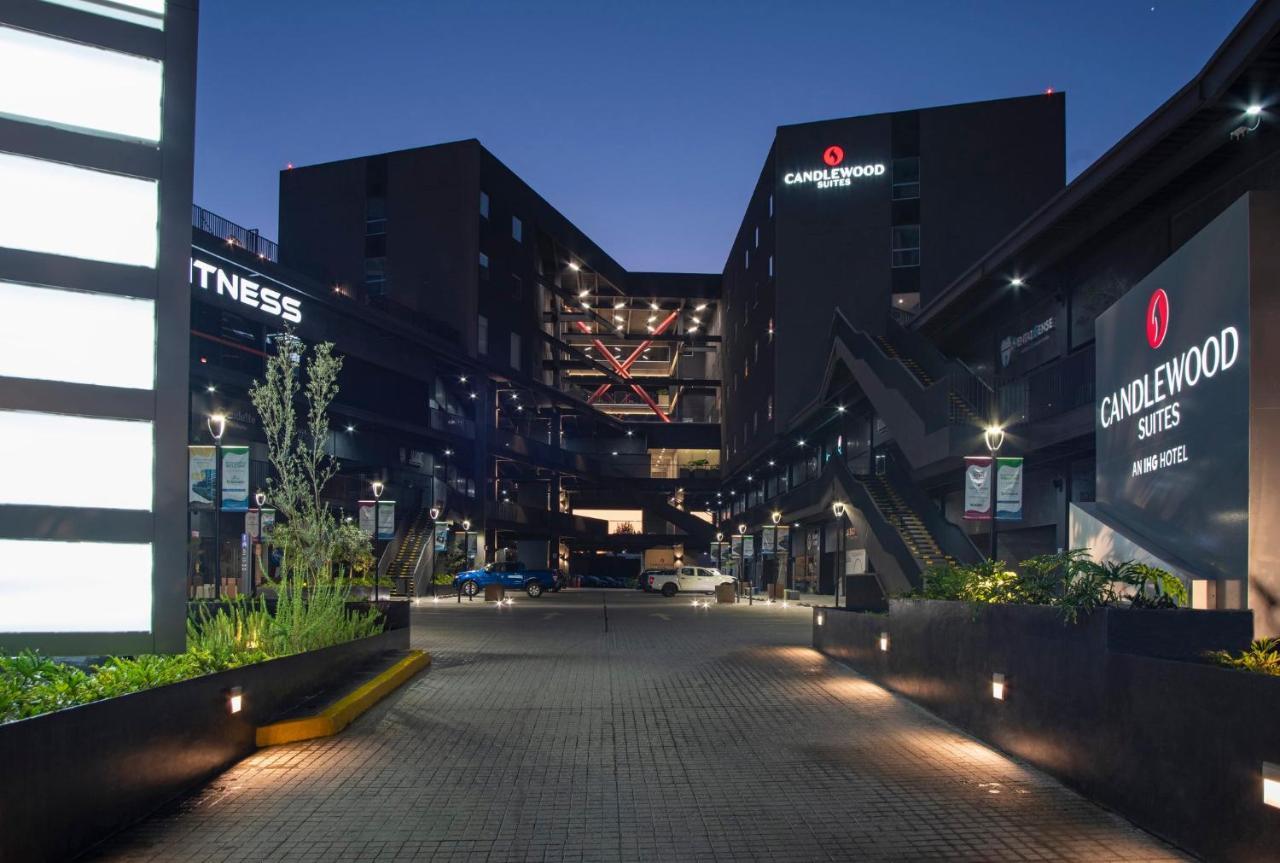 Candlewood Suites - Guadalajara Galerias By Ihg Zapopan Exteriör bild