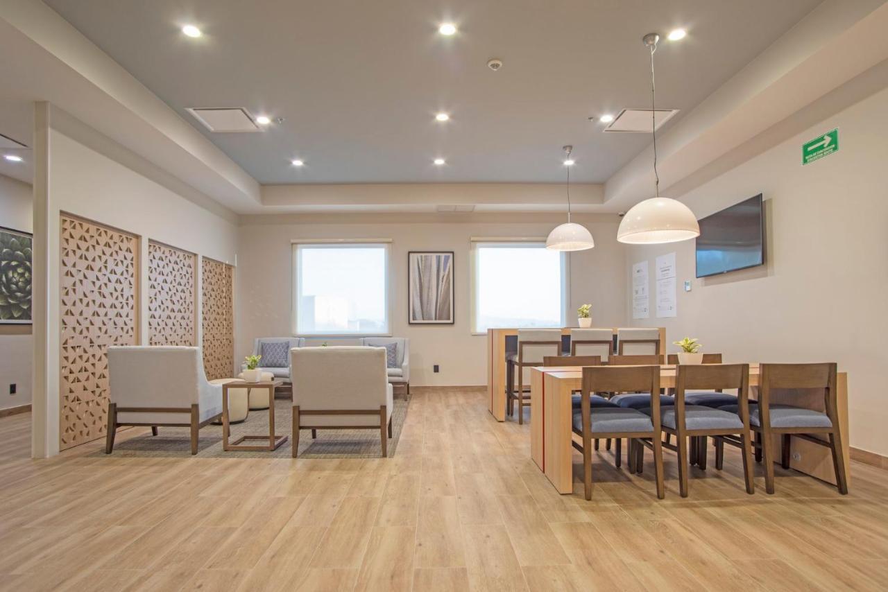 Candlewood Suites - Guadalajara Galerias By Ihg Zapopan Exteriör bild